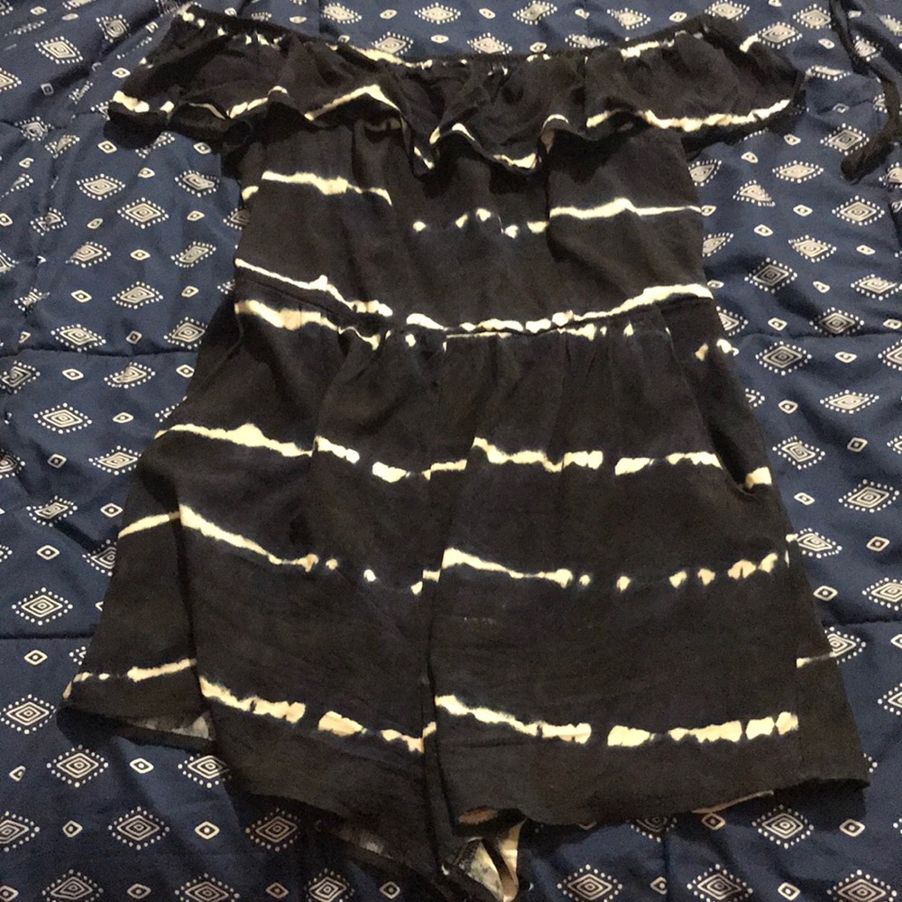 Blue&white beautiful Romper use only one time.